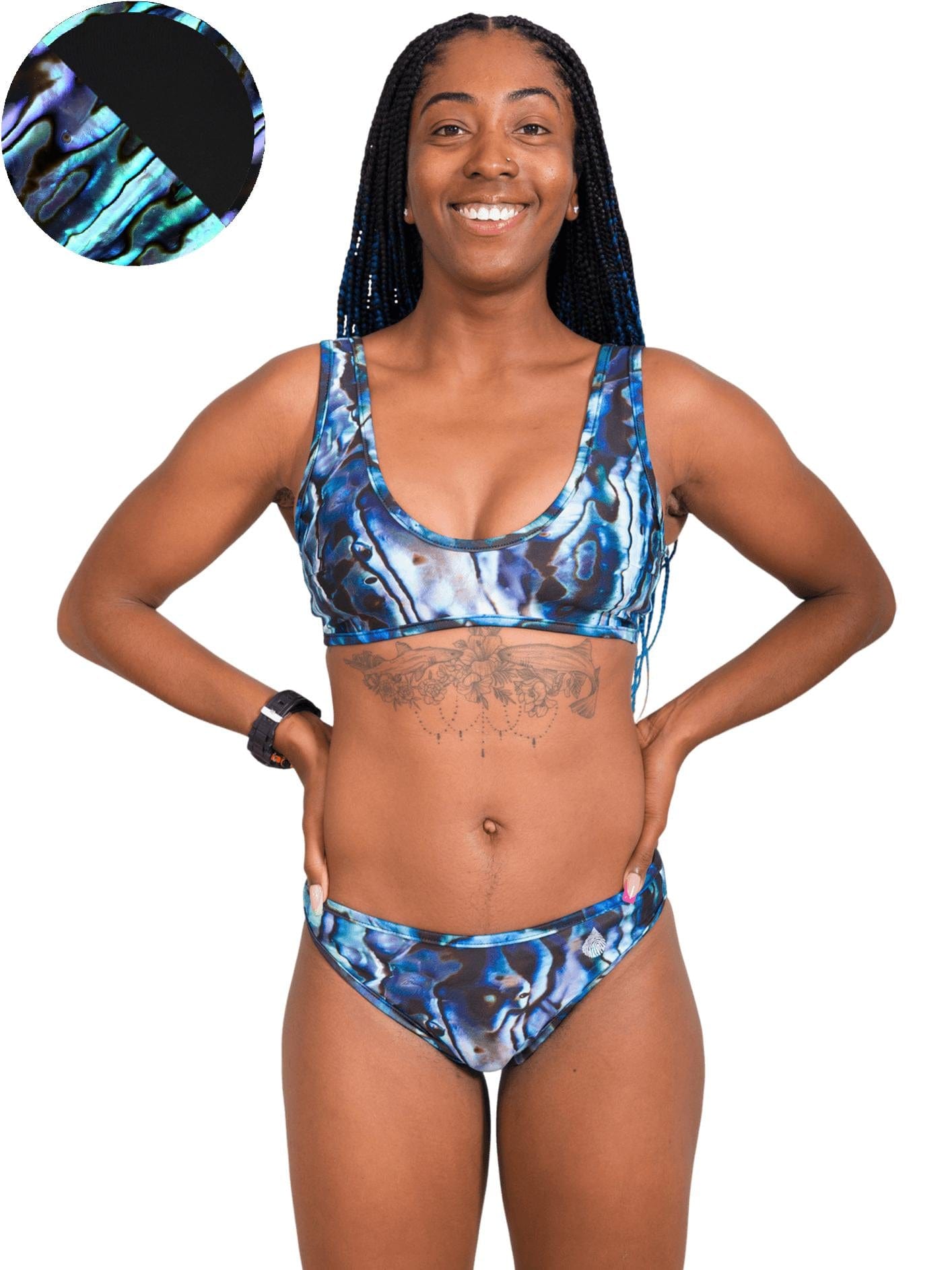 Model: Carlee is a shark & sea turtle scientist and co-founder of Minorities in Shark Sciences. She is 5'7", 145 lbs, 36C and is wearing a size S.