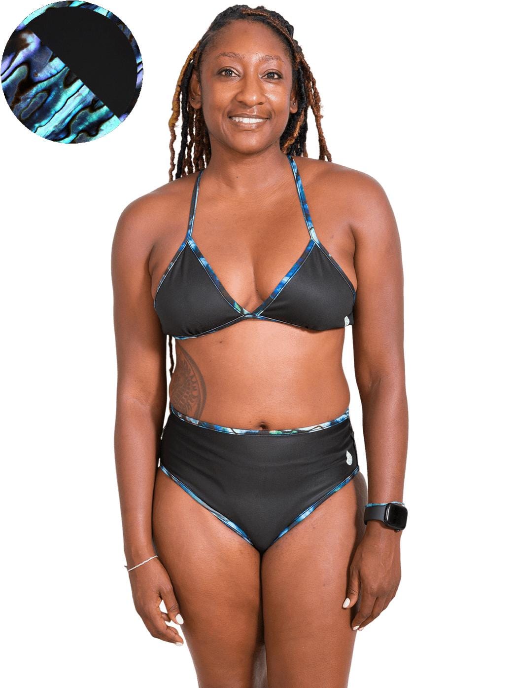 Model: Kayelyn is a marine biologist and underwater photographer. She is 5'4, 146 lbs, 34C and is wearing a size M.