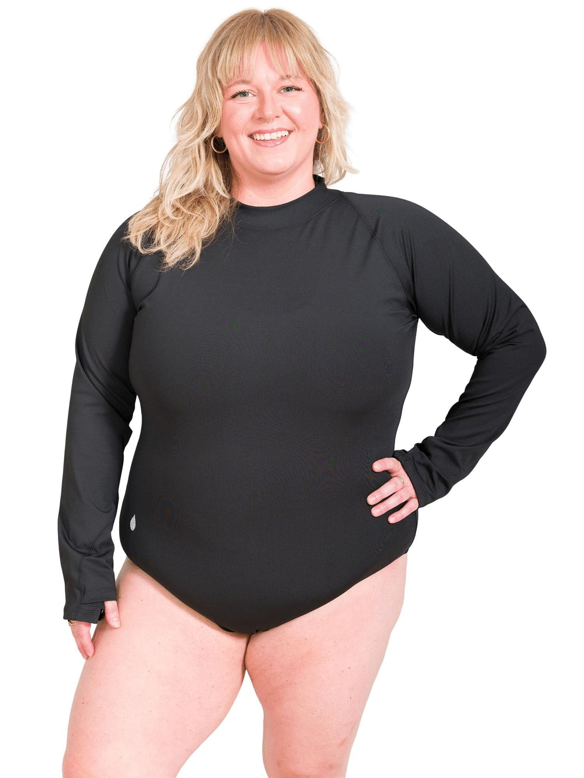 Model: Chelsea is a marine conservationist who believes that science is for everybody… and every BODY! She is 5’2”, 120 lbs, 40DD and is wearing a 2XL.