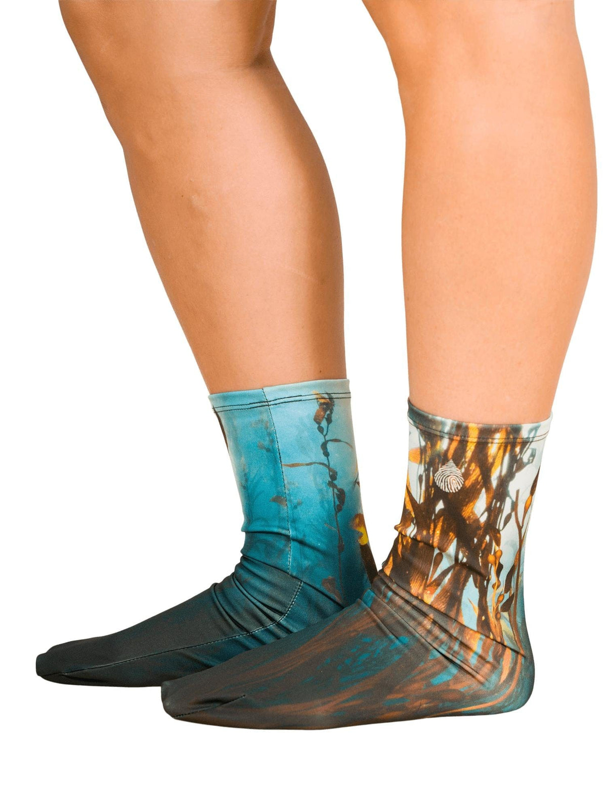 Model: Kendall wears a size 8.5 women's shoe