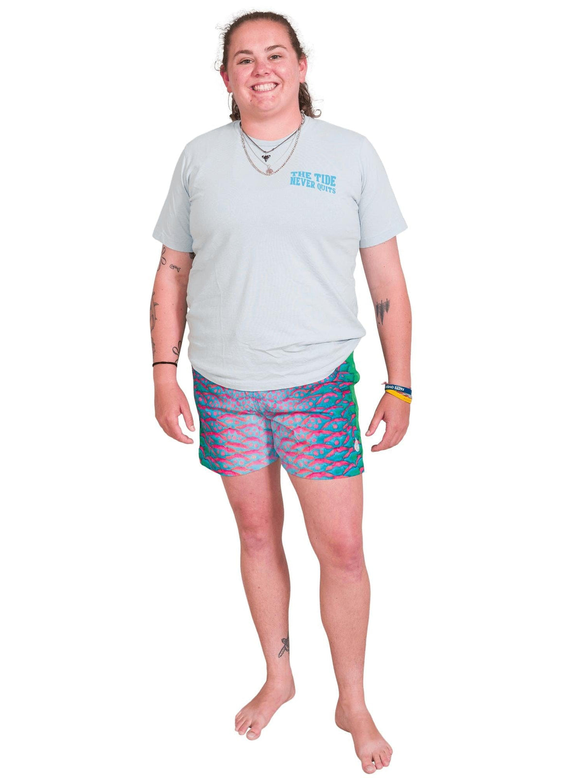 Model: Jenny is a Masters student researching the movement and habitat use of the Atlantic Guitarfish using acoutic telemetry. She is 5&#39;9&quot;, 185 lbs and wearing a L short.