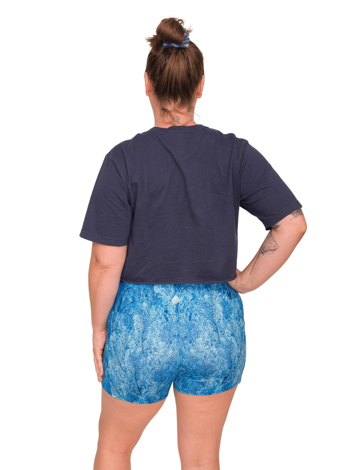 Model: Camilla is the Operations Manager here at Waterlust. She loves using her camera to communicate marine conservation issues. She is 5&#39;8&quot;, 190 lbs, a 36C, and wearing an XL shorts and L tee.