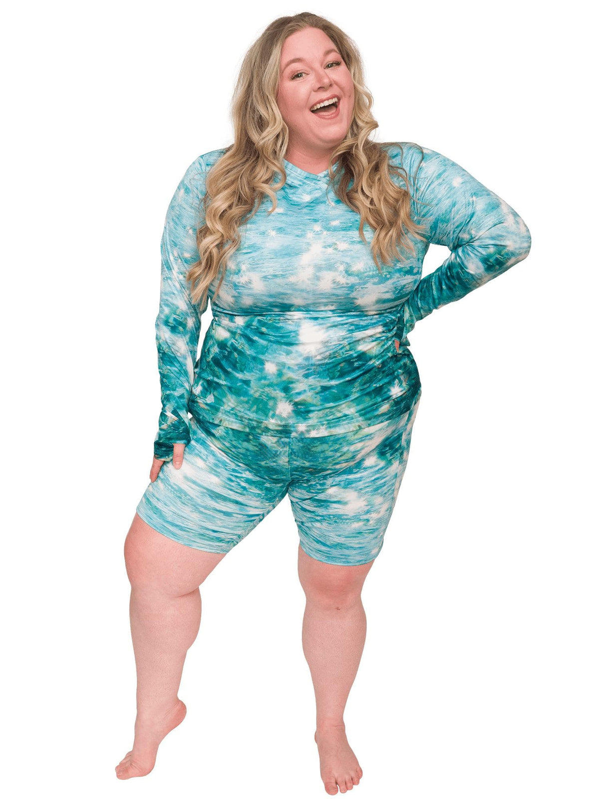 Model: Chelsea is a marine conservationist who believes that science is for everybody… and every BODY! She is 5&#39;2&quot;, 230 lbs, 40DD and is wearing 3XL shorts and sun shirt.