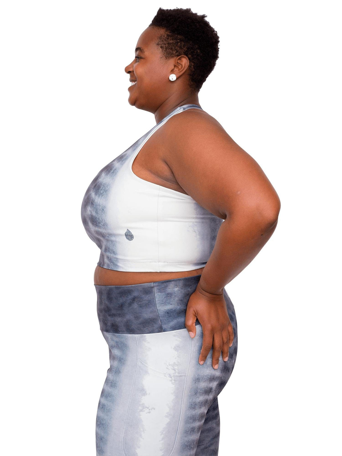Model: Candace is a PhD candidate in the Predator Ecology &amp; Conservation Lab at FIU and the first Bahamian scientist dedicated specifically to shark research. She is 5&#39;9&quot;, 230 lbs, and is wearing a 3XL.