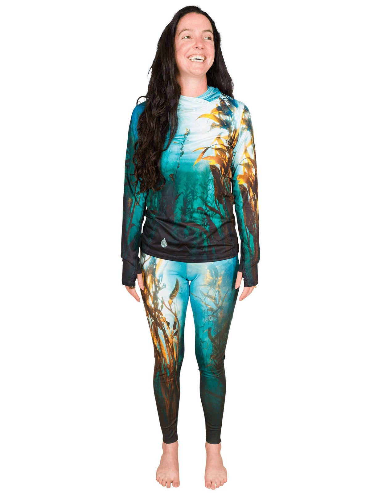 Model: Maddie is the Program & Outreach Director at Debris Free Oceans and a restoration ecology educator. She is 5'8", 135lbs, and wearing a size M.