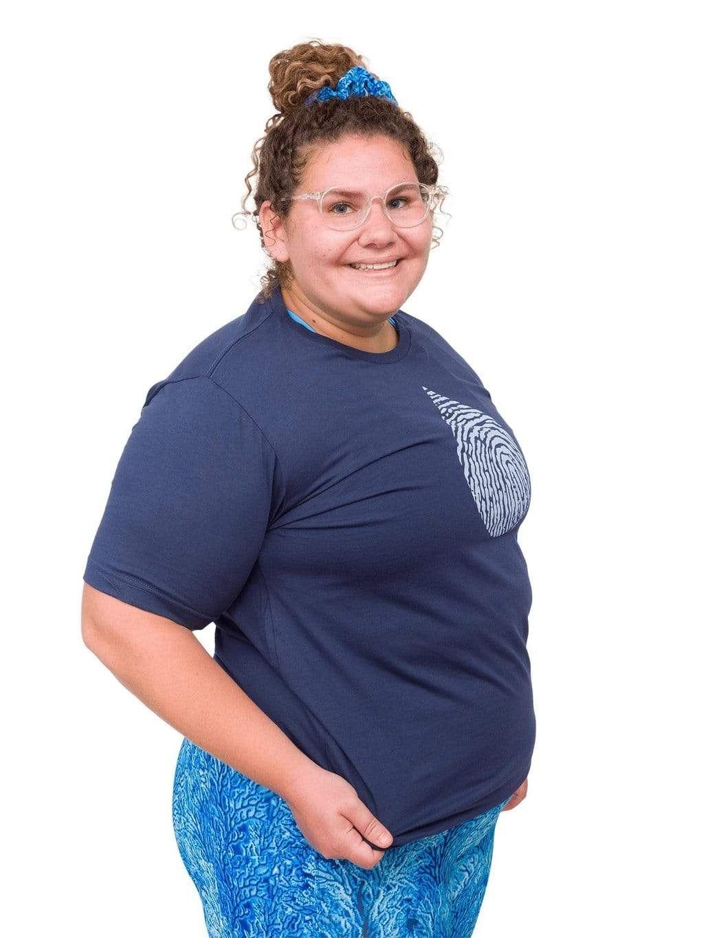 Model: Angela is working towards her Master of Professional Science in Marine Conservation. She is 5&#39;6&quot;, 235 lbs, 42E and is wearing an XL tee.